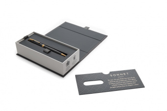 Ручка Parker Sonnet Core Black Lacquer GT