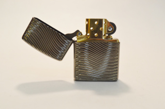 Зажигалка ZIPPO 29234 CURVE 2 SIDES